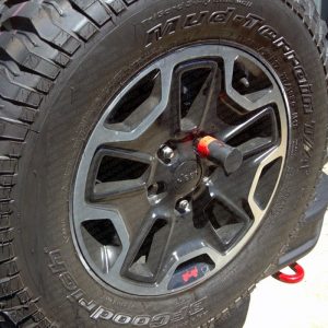 Bolt Jeep Wrangler Spare Tire Lock